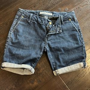 Joes jeans Jean shorts size 29, with stretch